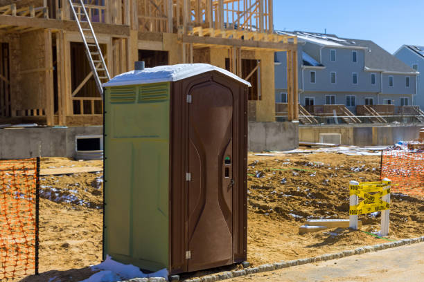 Portable Toilet Options We Offer in Village St George, LA